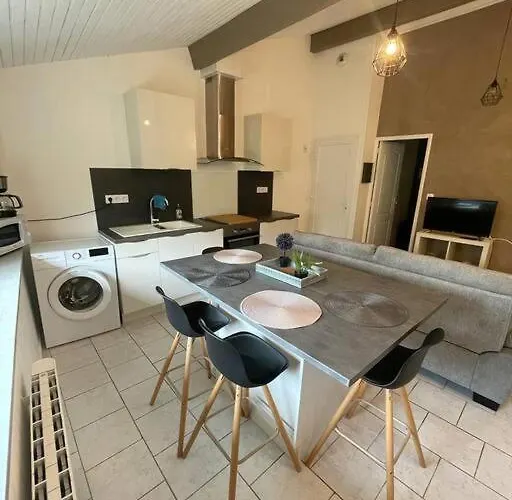 Апартаменты T2 Au Vernet D'ariege Avec Jardin Privatif *