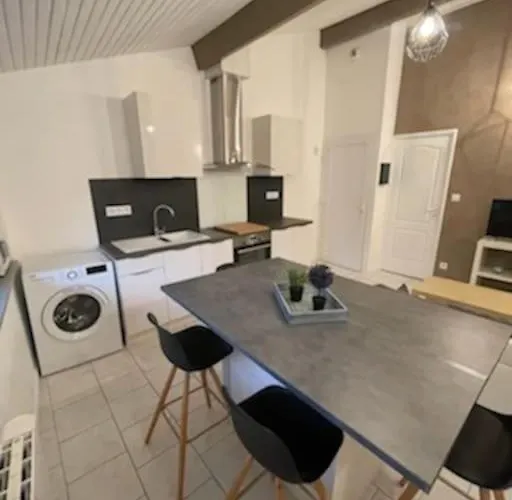 T2 Au Vernet D'ariege Avec Jardin Privatif * Le Vernet (Ariege)